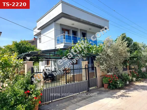 İzmir Seferihisar Doğanbey deniz manzaralı satılık 3+1 yazlık villa –
