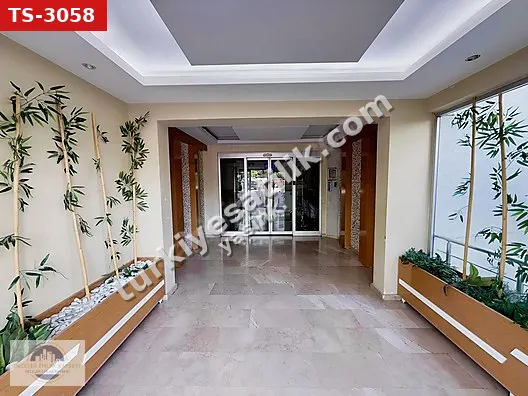TALAS MEVLANADA GEMAK YAPIDA SATILIK LÜKS 4+1 DAİRE