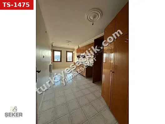 20-ŞEKER GAYRİMENKUL YENİ MAH.4+1-150 m2 KİRALIK DAİRE