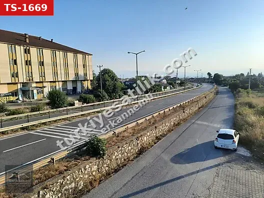 SAKARYA HENDEK BAYRAKTEPE MH. SATILIK IMARLI ARSA 1393 M2