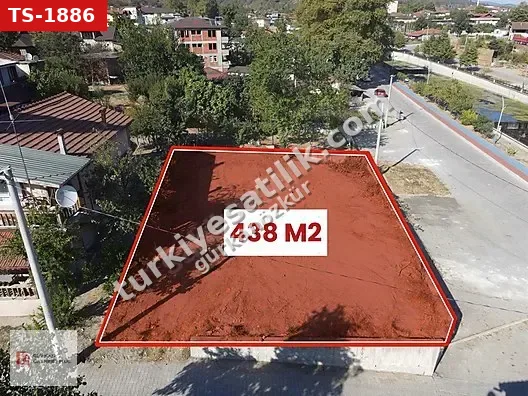 GÜRKAN GAYRİMENKUL ULUDERE ÇAY KENARINDA SATILIK 438 M² ARSA